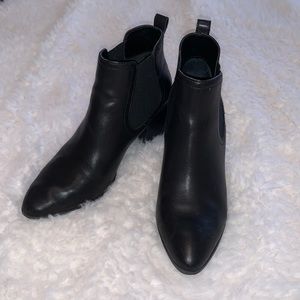 Steve Madden Leather Booties Size 8.5